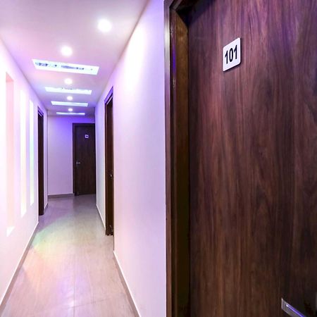 Hotel O The Vansh Balaji Hot Фаридабад Экстерьер фото