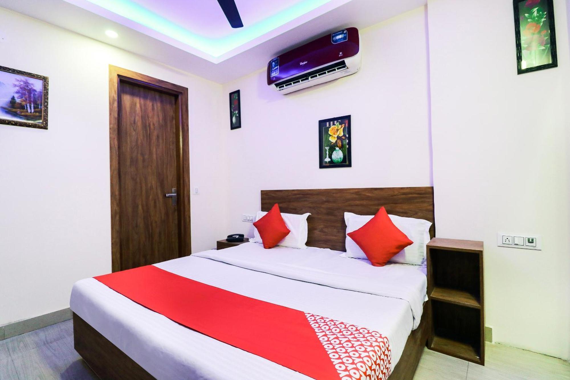 Hotel O The Vansh Balaji Hot Фаридабад Экстерьер фото